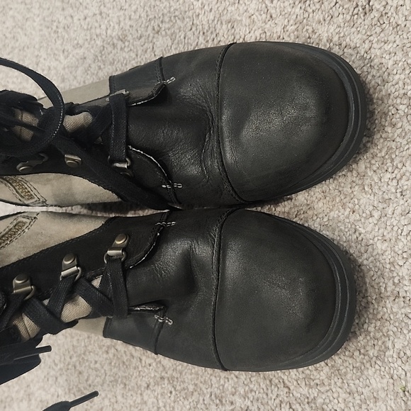 Sorel Major Carly Moto Boots with Zipper Size 9 - Picture 4 of 8